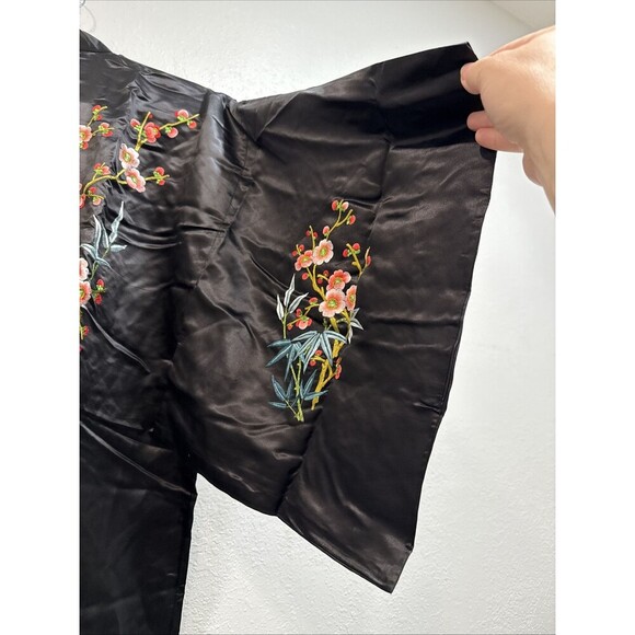 ADULT SATIN GOLDEN BEE BLACK EMBROIDERED ROBE ADULT S  Kimono - Picture 5 of 7
